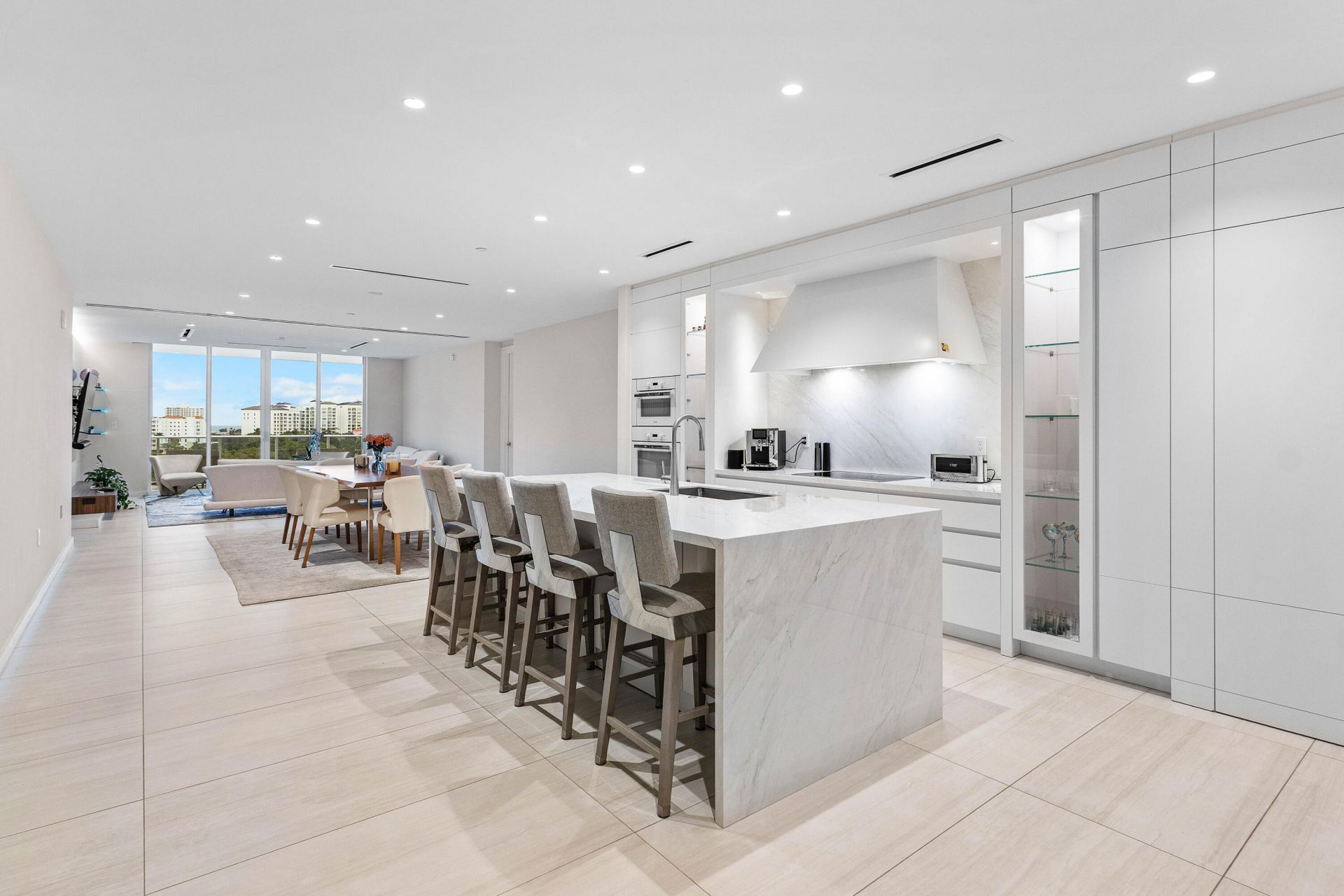 200 SE Mizner Boulevard, Unit 707, Boca Raton, FL 33432 Photo