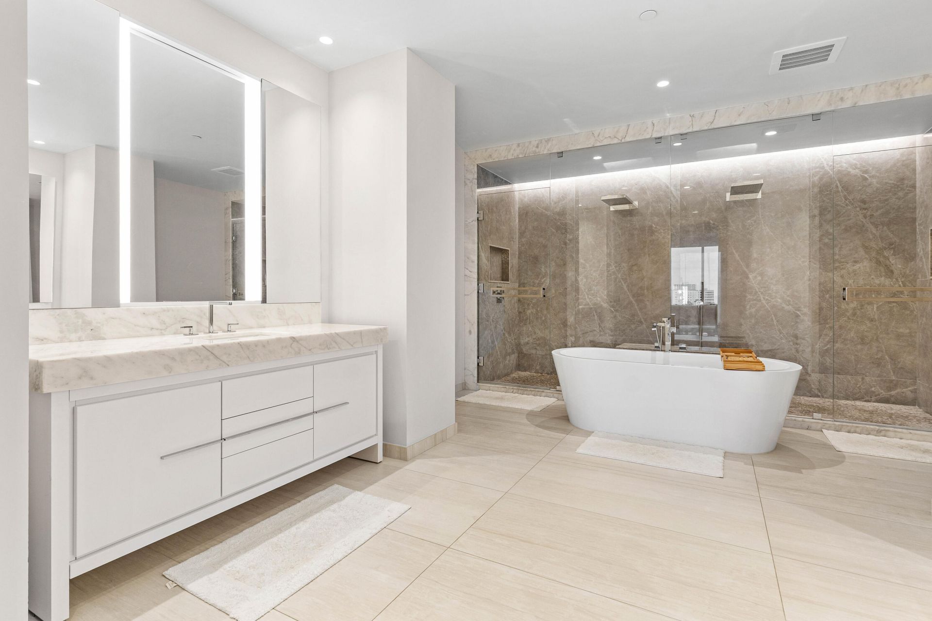 200 SE Mizner Boulevard, Unit 707, Boca Raton, FL 33432 Photo