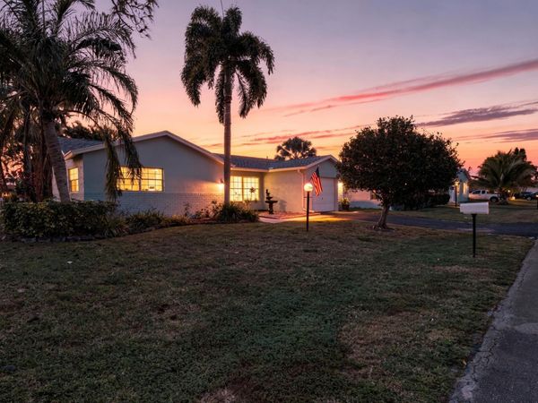 7288 Pine Park Drive N, Lake Worth, FL 33467