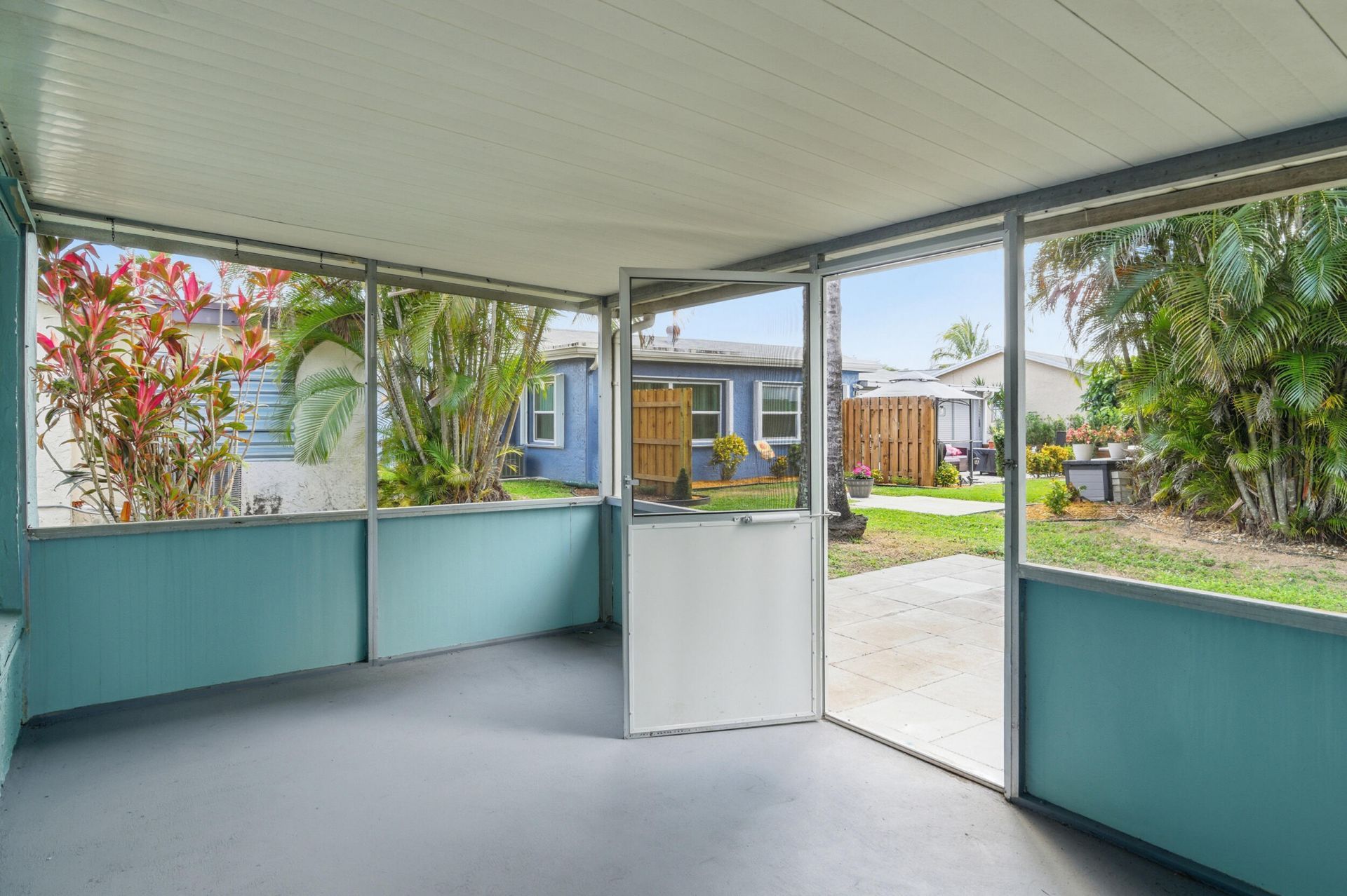 7288 Pine Park Drive N, Lake Worth, FL 33467 Photo