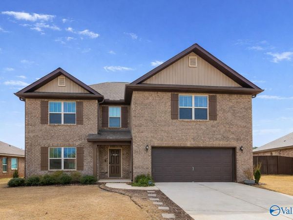 210 Hydra Circle, Huntsville, AL 35811