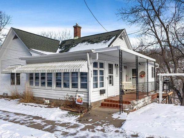 469 Dewey Avenue, GALENA, IL 61036