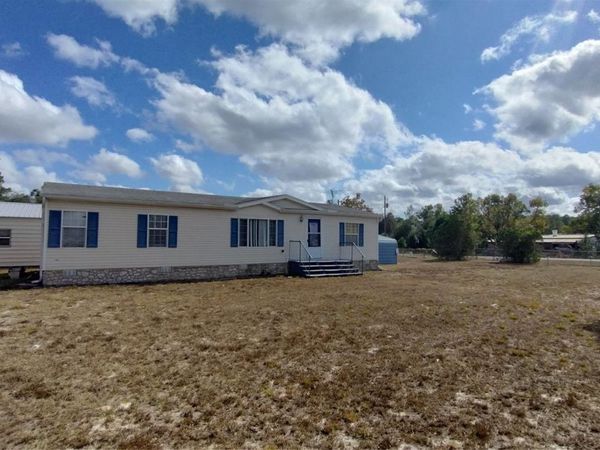 28515 POINSETTIA AVENUE, PAISLEY, FL 32767