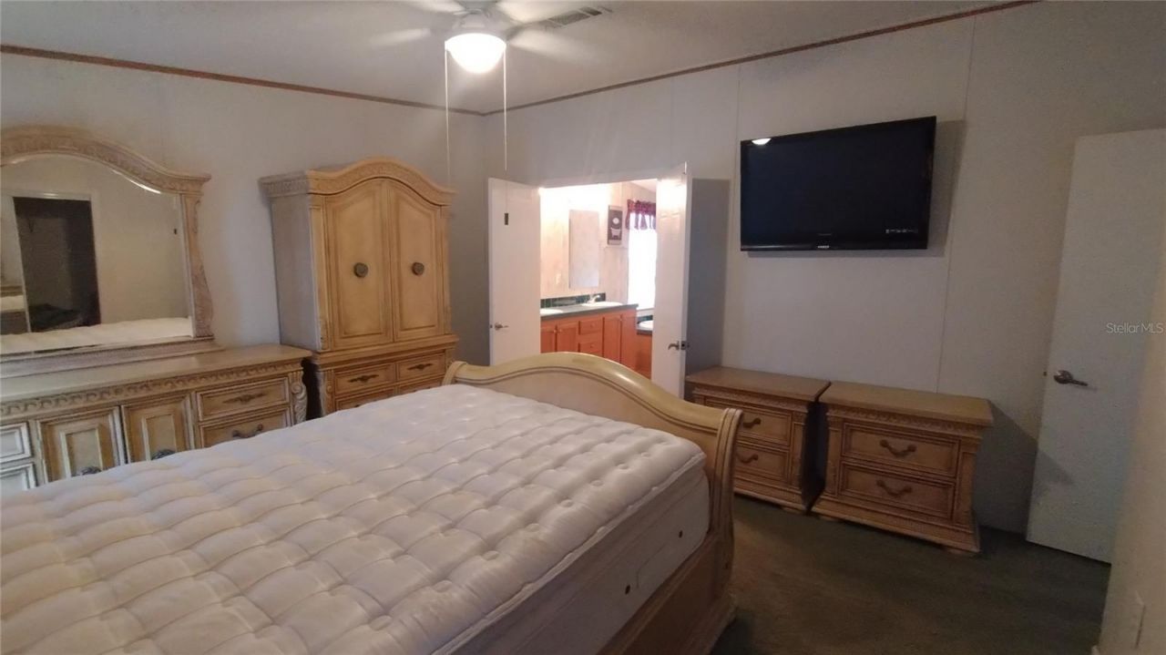 28515 Poinsettia Avenue, Paisley, FL 32767 Photo