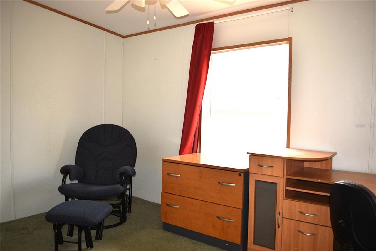 28515 Poinsettia Avenue, Paisley, FL 32767 Photo