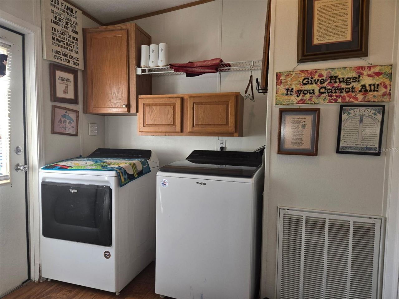 28515 Poinsettia Avenue, Paisley, FL 32767 Photo