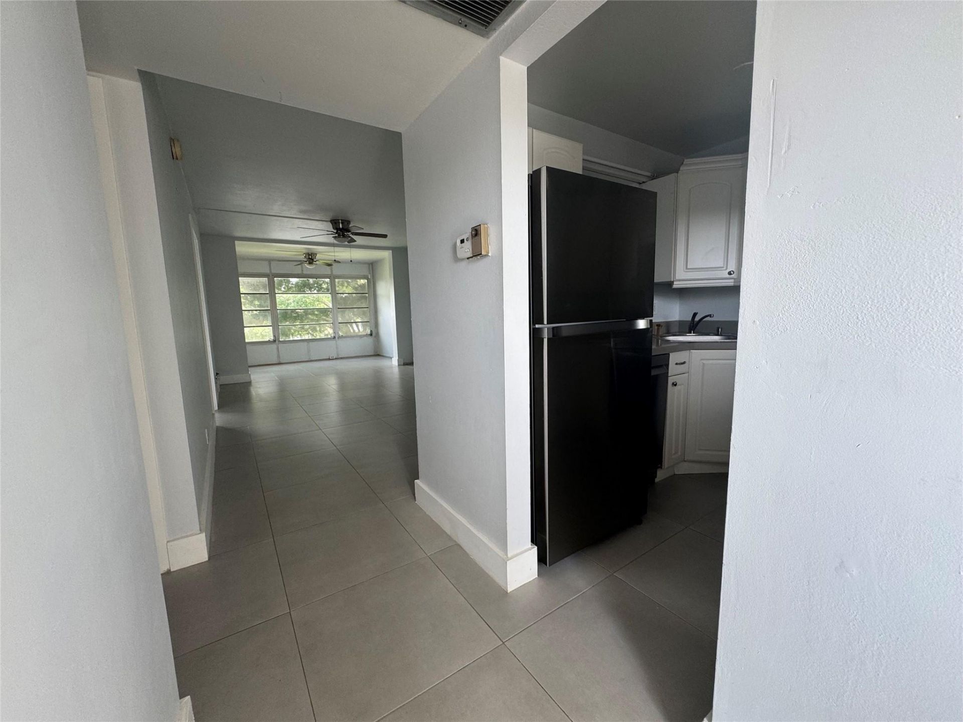9235a Lagoon Place, Unit 310, Davie, FL 33324 Photo