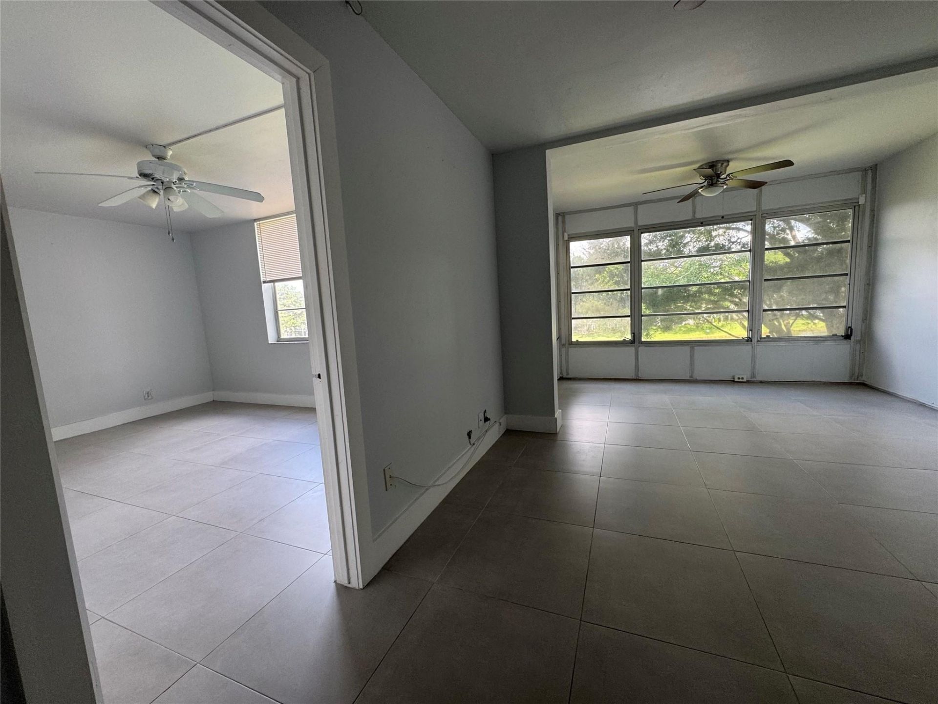 9235a Lagoon Place, Unit 310, Davie, FL 33324 Photo