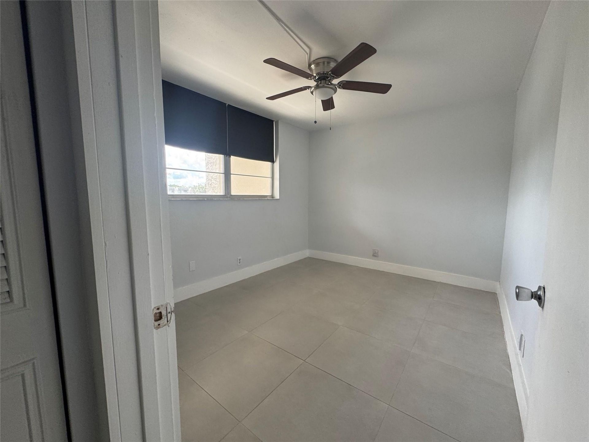 9235a Lagoon Place, Unit 310, Davie, FL 33324 Photo