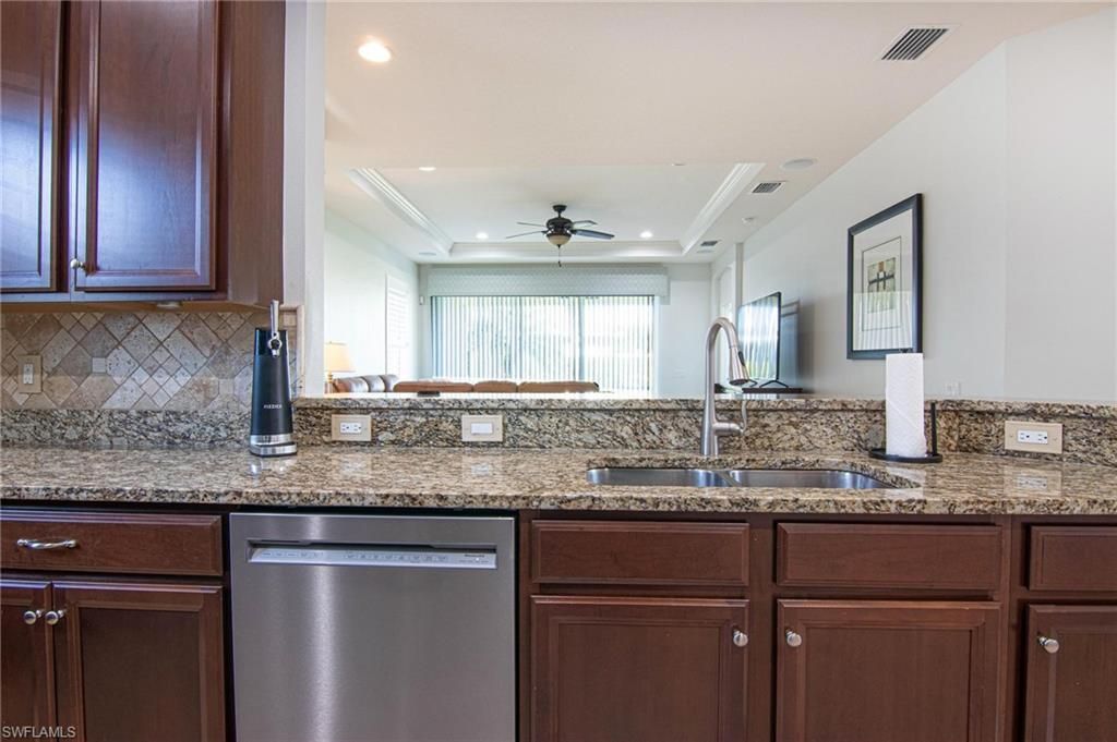 2637 Vareo Ct, Cape Coral, FL 33991 Photo