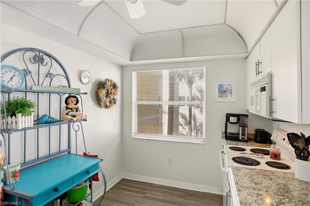 4421 Bay Beach Ln, Unit 611, Fort Myers Beach, FL 33931 Photo