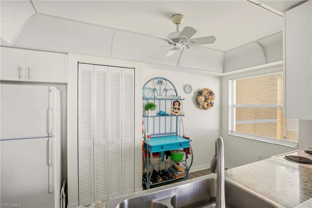 4421 Bay Beach Ln, Unit 611, Fort Myers Beach, FL 33931 Photo