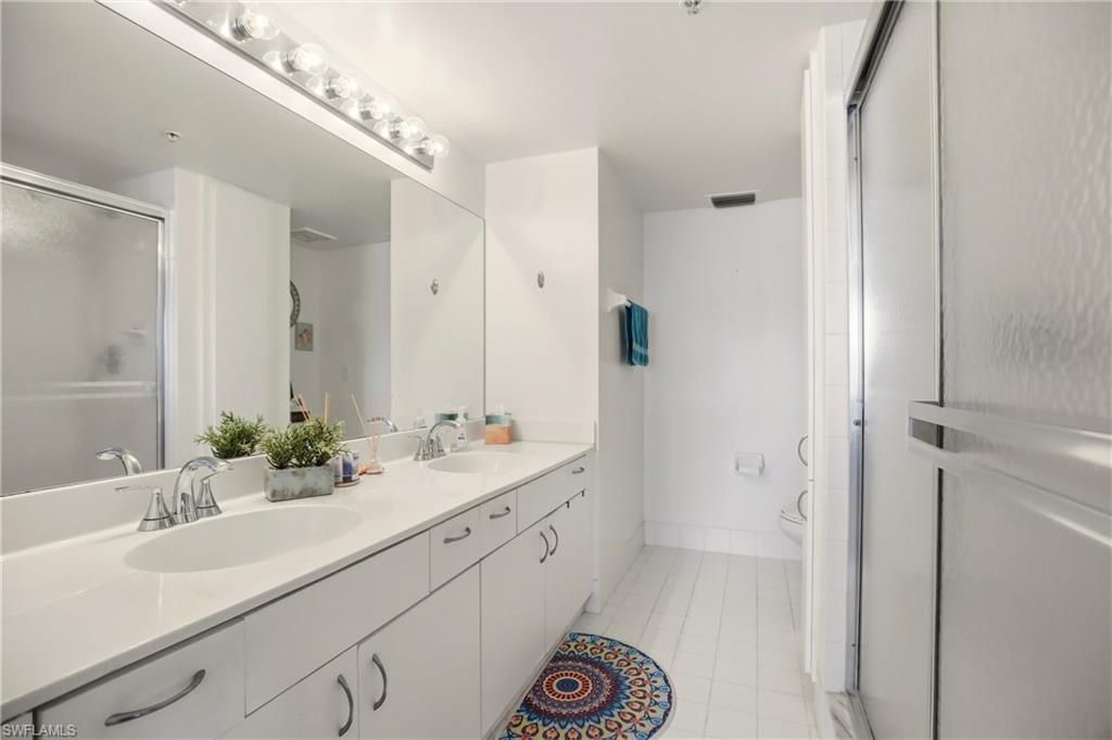 4421 Bay Beach Ln, Unit 611, Fort Myers Beach, FL 33931 Photo