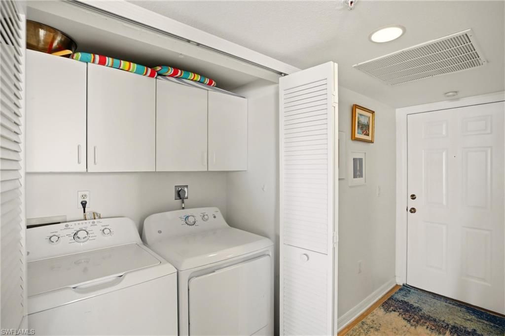 4421 Bay Beach Ln, Unit 611, Fort Myers Beach, FL 33931 Photo