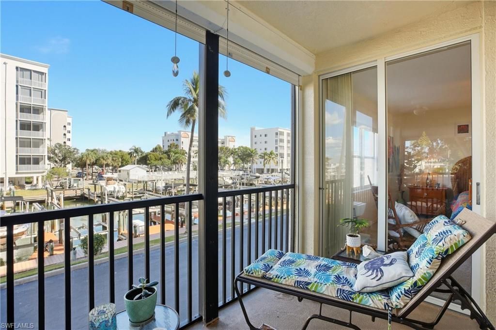 4421 Bay Beach Ln, Unit 611, Fort Myers Beach, FL 33931 Photo