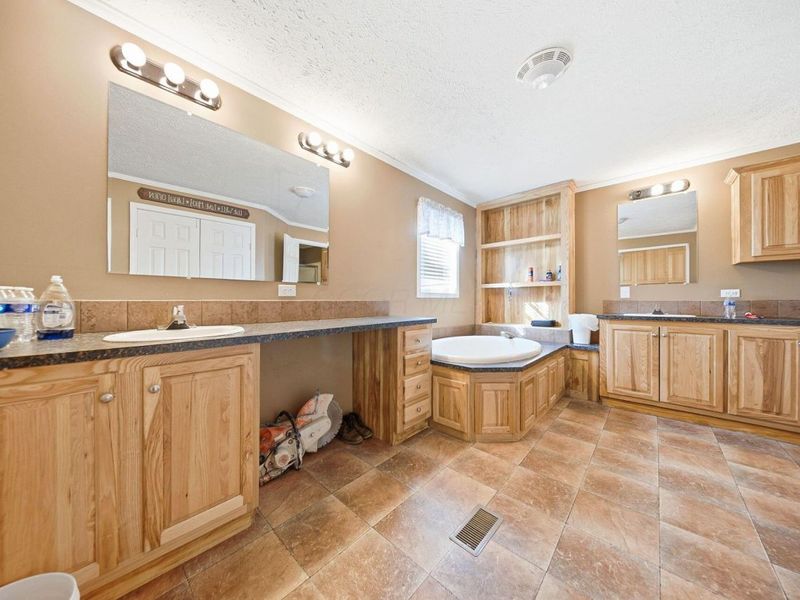 9706 State Route 41 NW, Washington Court House, OH 43160 Photo 58