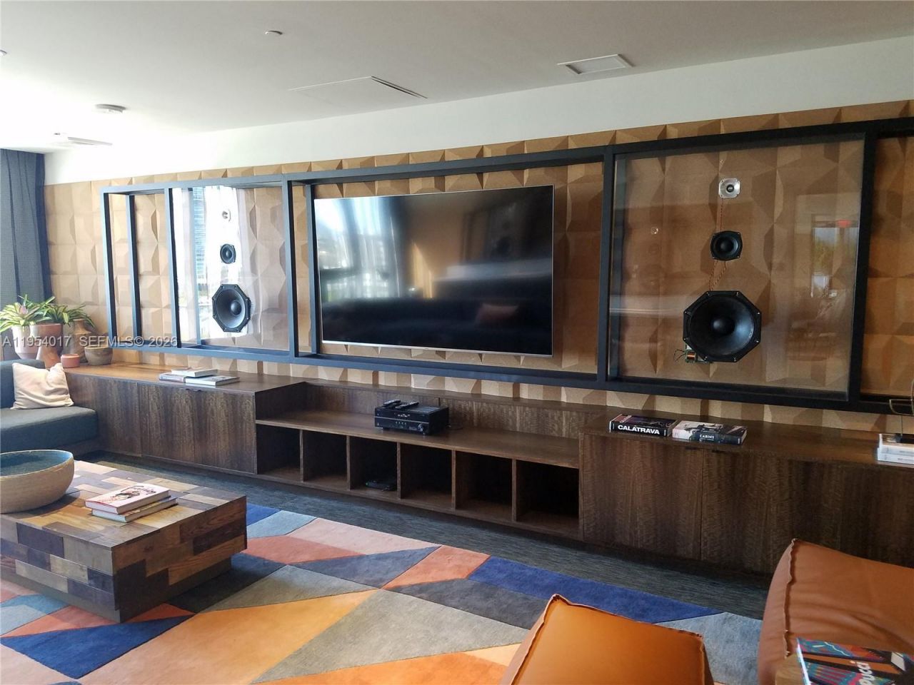 121 NE 34th St, Unit 2110, Miami, FL 33137 Photo