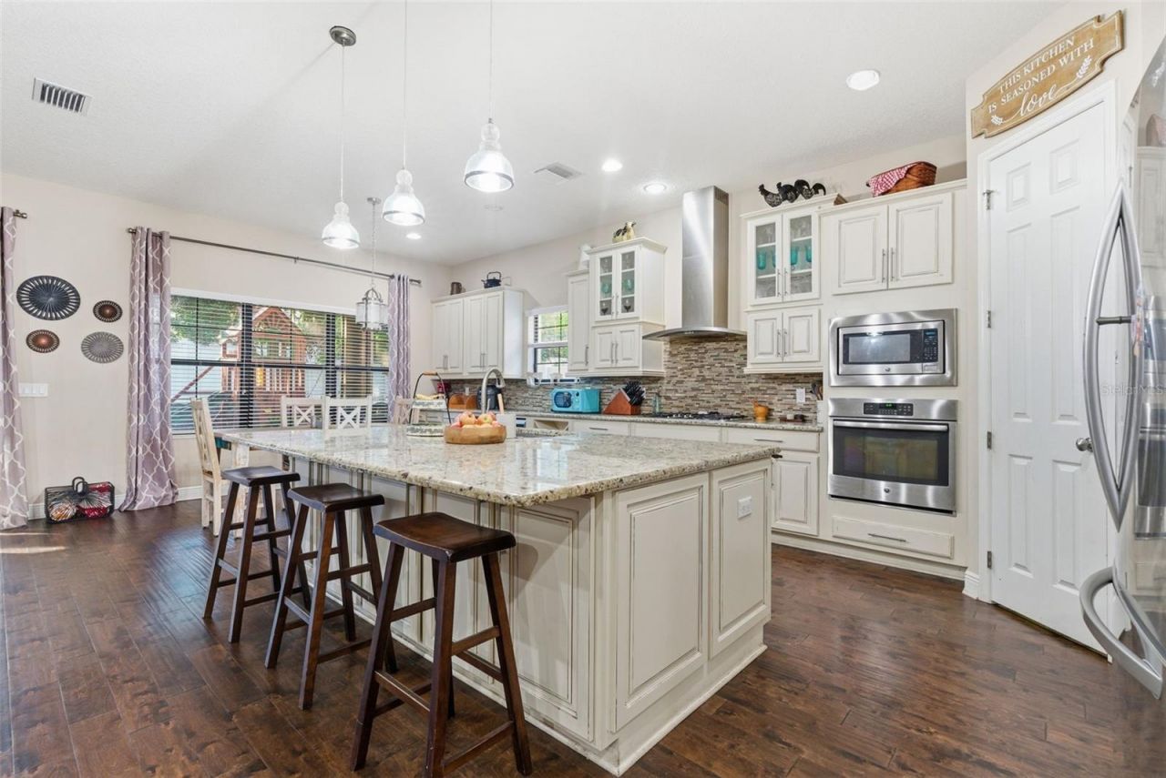 2651 Calvano Drive, Land O Lakes, FL 34639 Photo