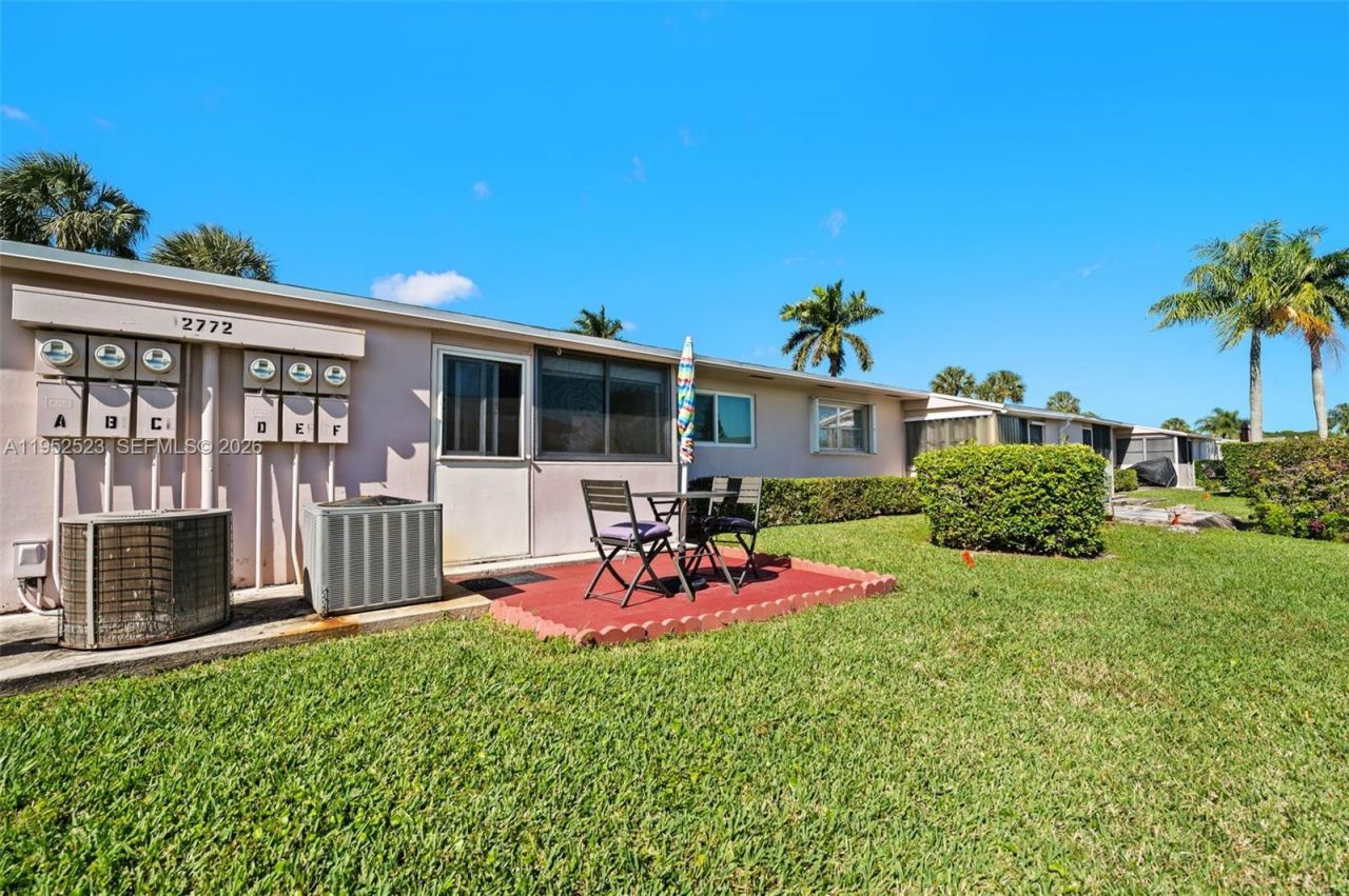 2772 Dudley Dr E, Unit D, West Palm Beach, FL 33415 Photo
