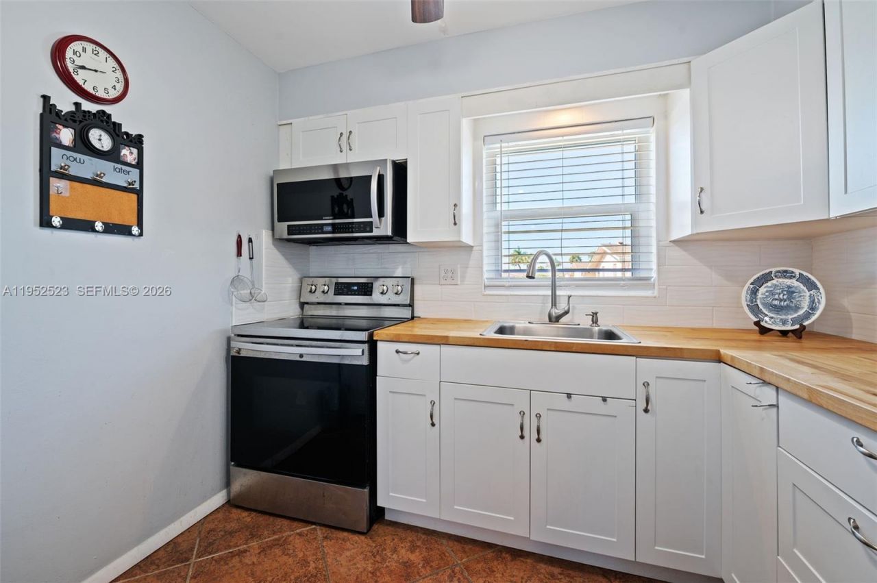 2772 Dudley Dr E, Unit D, West Palm Beach, FL 33415 Photo