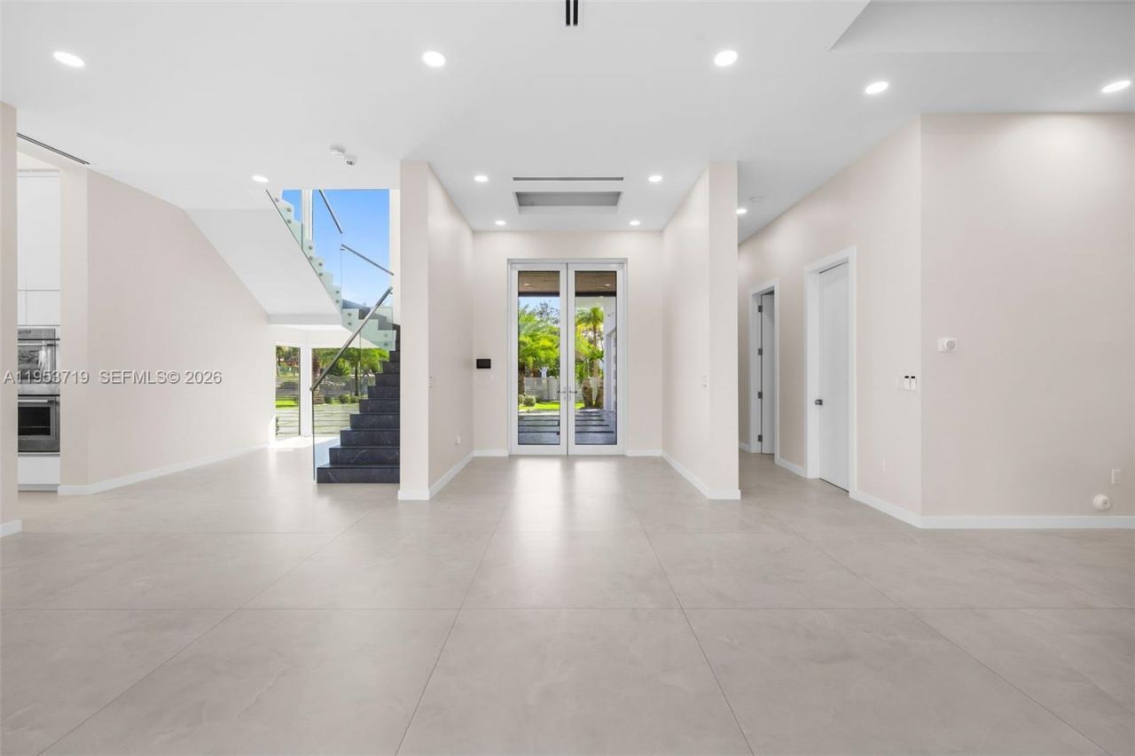 7301 SW 173rd St, Palmetto Bay, FL 33157 Photo