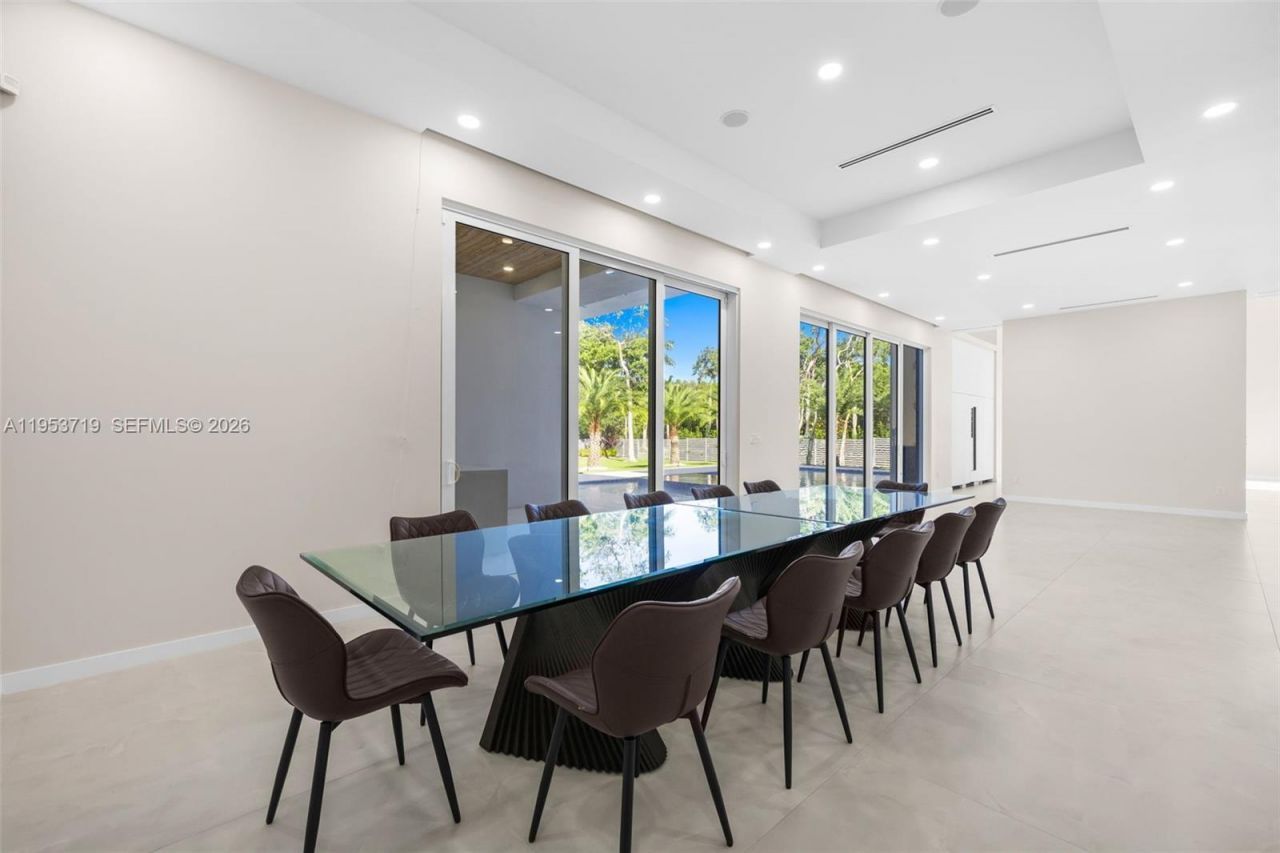 7301 SW 173rd St, Palmetto Bay, FL 33157 Photo