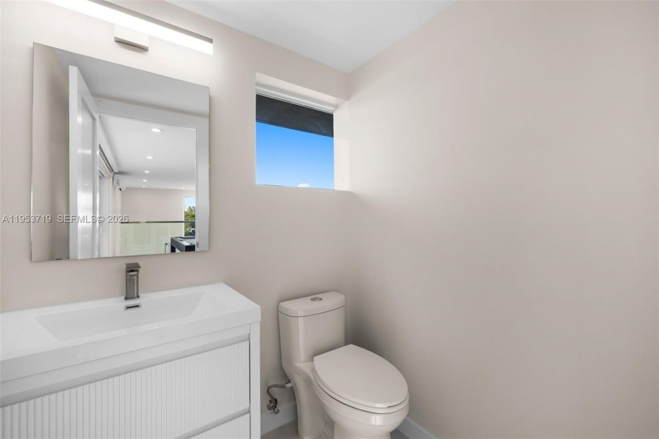 7301 SW 173rd St, Palmetto Bay, FL 33157 Photo