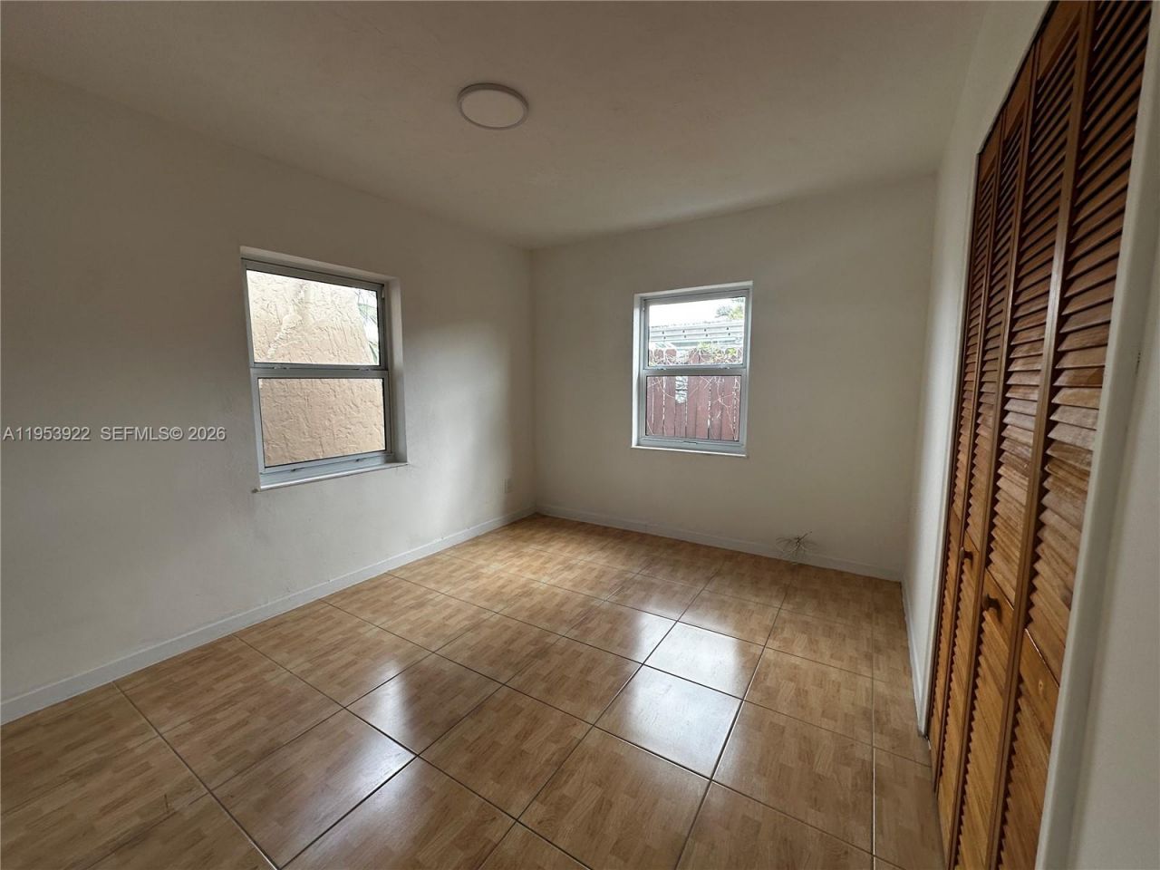 350 W 34th St, Hialeah, FL 33012 Photo