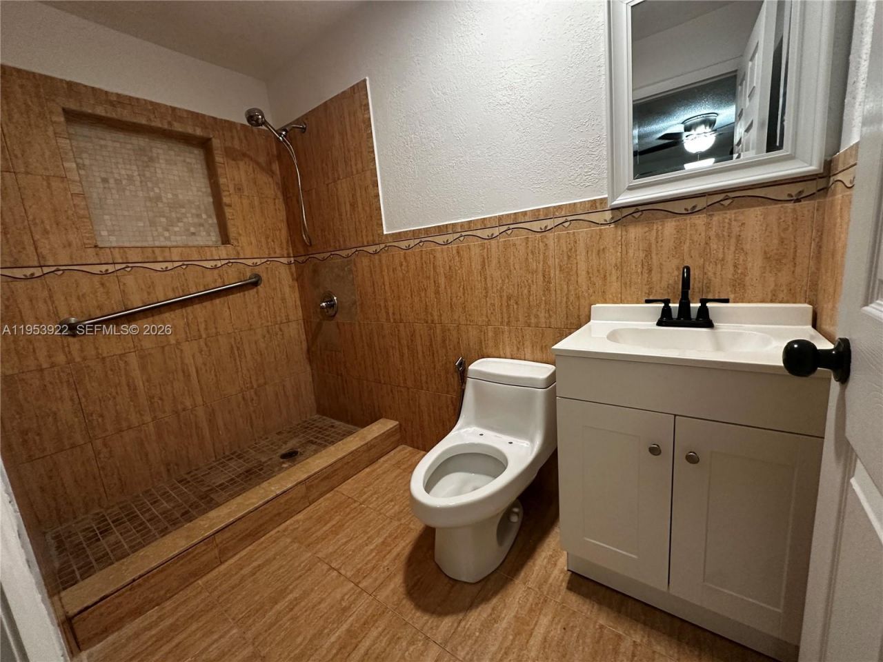 350 W 34th St, Hialeah, FL 33012 Photo