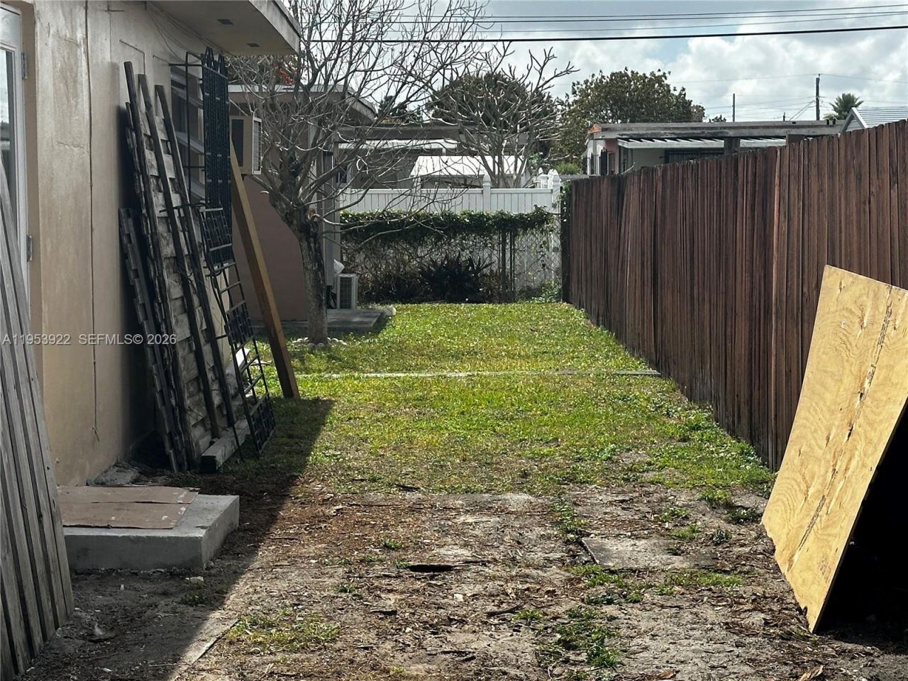 350 W 34th St, Hialeah, FL 33012 Photo