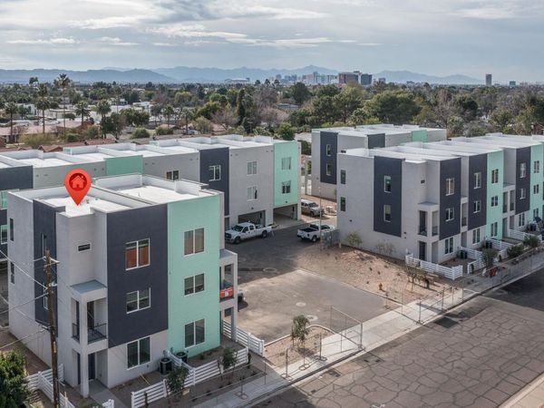 2601 E CLARENDON Avenue, Unit 1, Phoenix, AZ 85016
