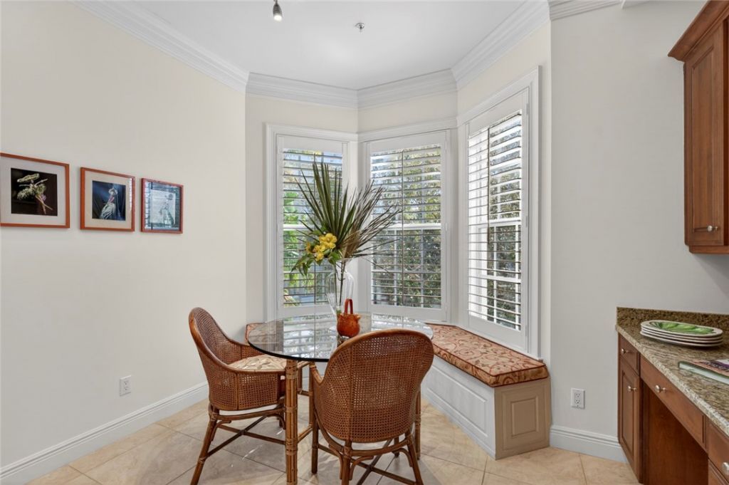 104 Island Plantation Terrace, Unit 204, Vero Beach, FL 32963 Photo