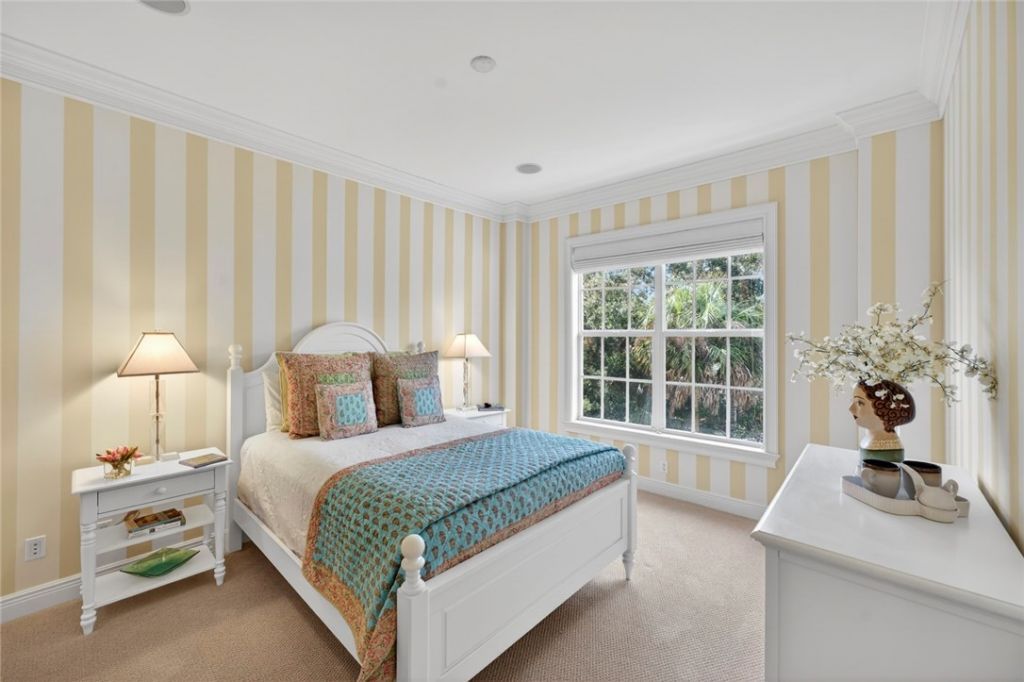 104 Island Plantation Terrace, Unit 204, Vero Beach, FL 32963 Photo