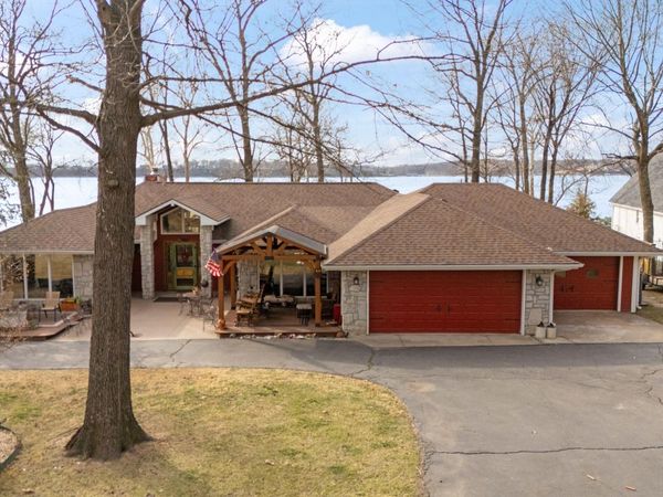 29573 S 585 Court, Grove, OK 74344