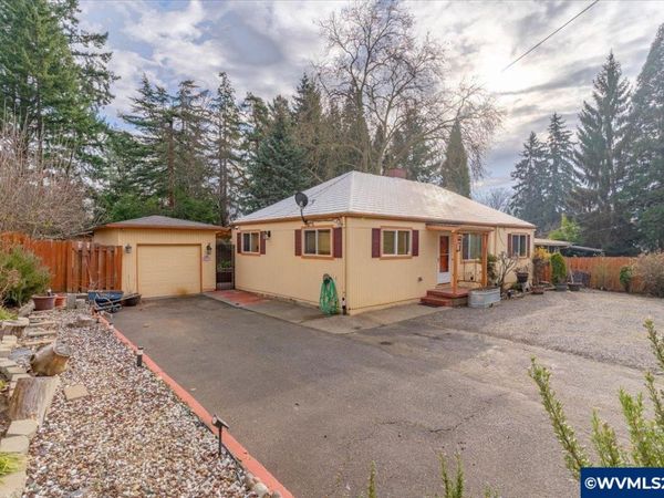 3330 SW 87th Av, Portland, OR 97225
