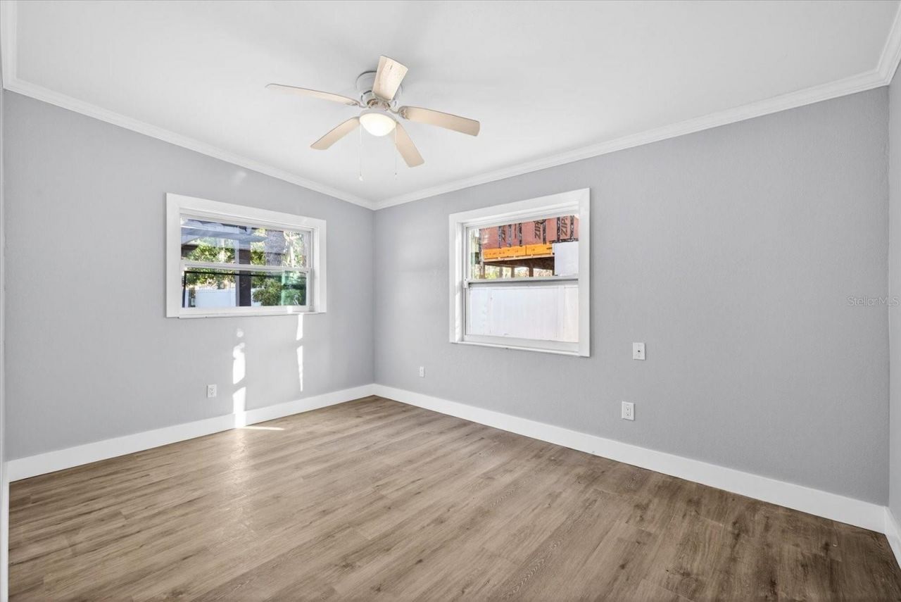 9015 Bay Street Ne, Saint Petersburg, FL 33702 Photo