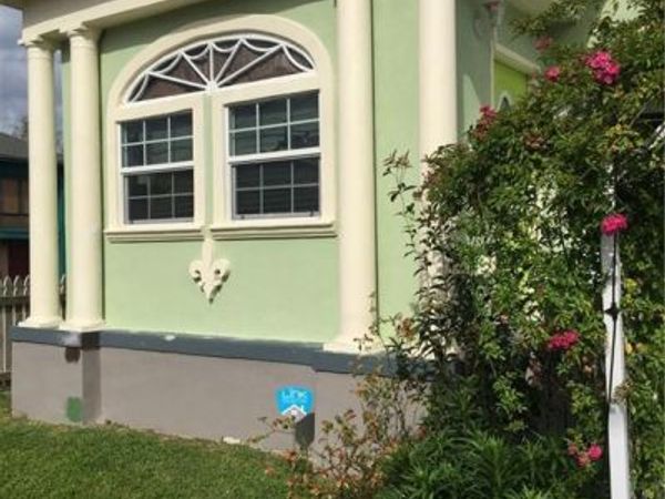 4079 CLEMATIS Street, New Orleans, LA 70122