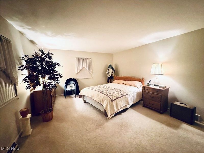 359 Quarry Lane Drive SW, Howland, OH 44483 Photo 23