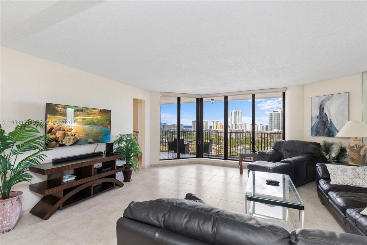 300 Three Islands Blvd , Unit 417, Hallandale Beach, FL 33009 Photo