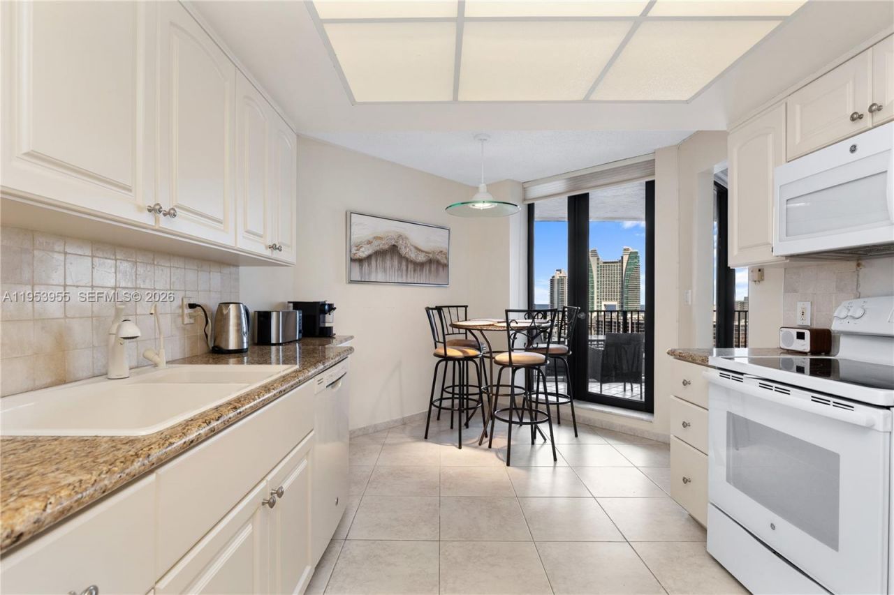 300 Three Islands Blvd , Unit 417, Hallandale Beach, FL 33009 Photo