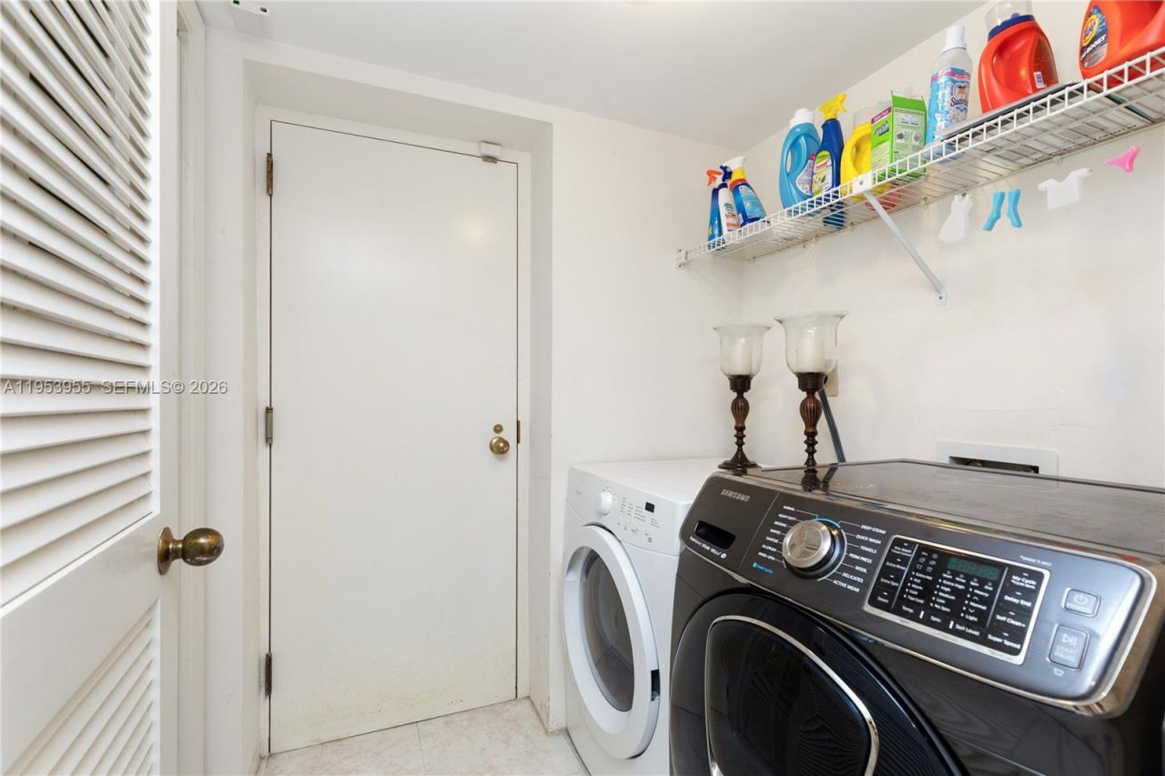 300 Three Islands Blvd , Unit 417, Hallandale Beach, FL 33009 Photo