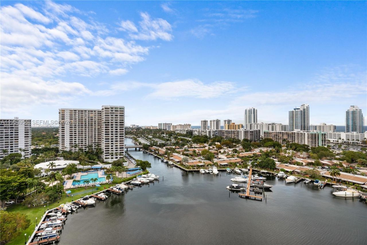 300 Three Islands Blvd , Unit 417, Hallandale Beach, FL 33009 Photo