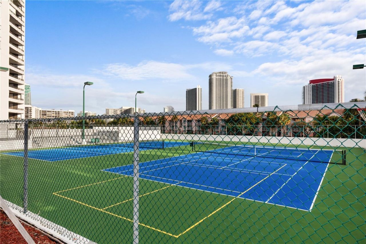 300 Three Islands Blvd , Unit 417, Hallandale Beach, FL 33009 Photo