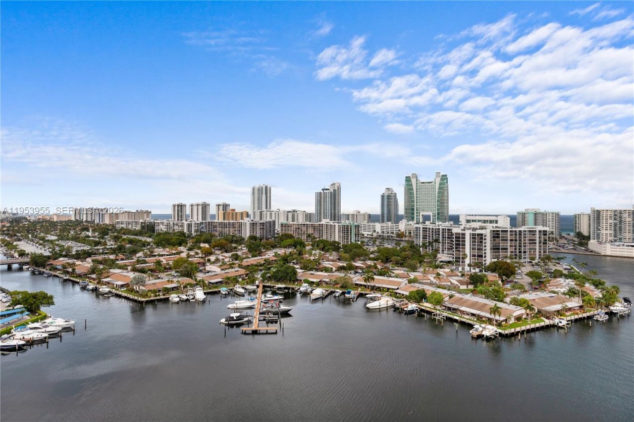 300 Three Islands Blvd , Unit 417, Hallandale Beach, FL 33009 Photo