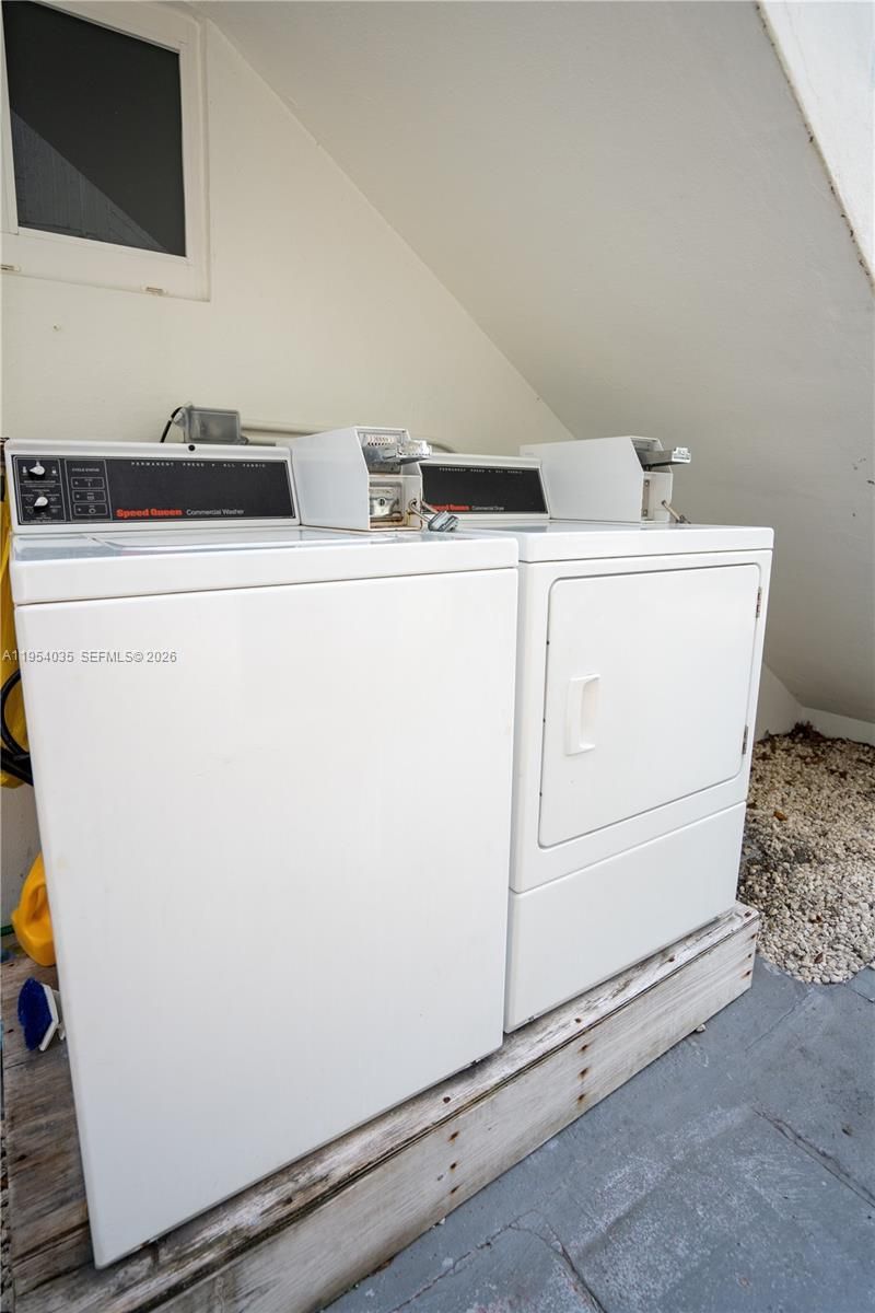 8340 Byron Ave, Unit 12, Miami Beach, FL 33141 Photo