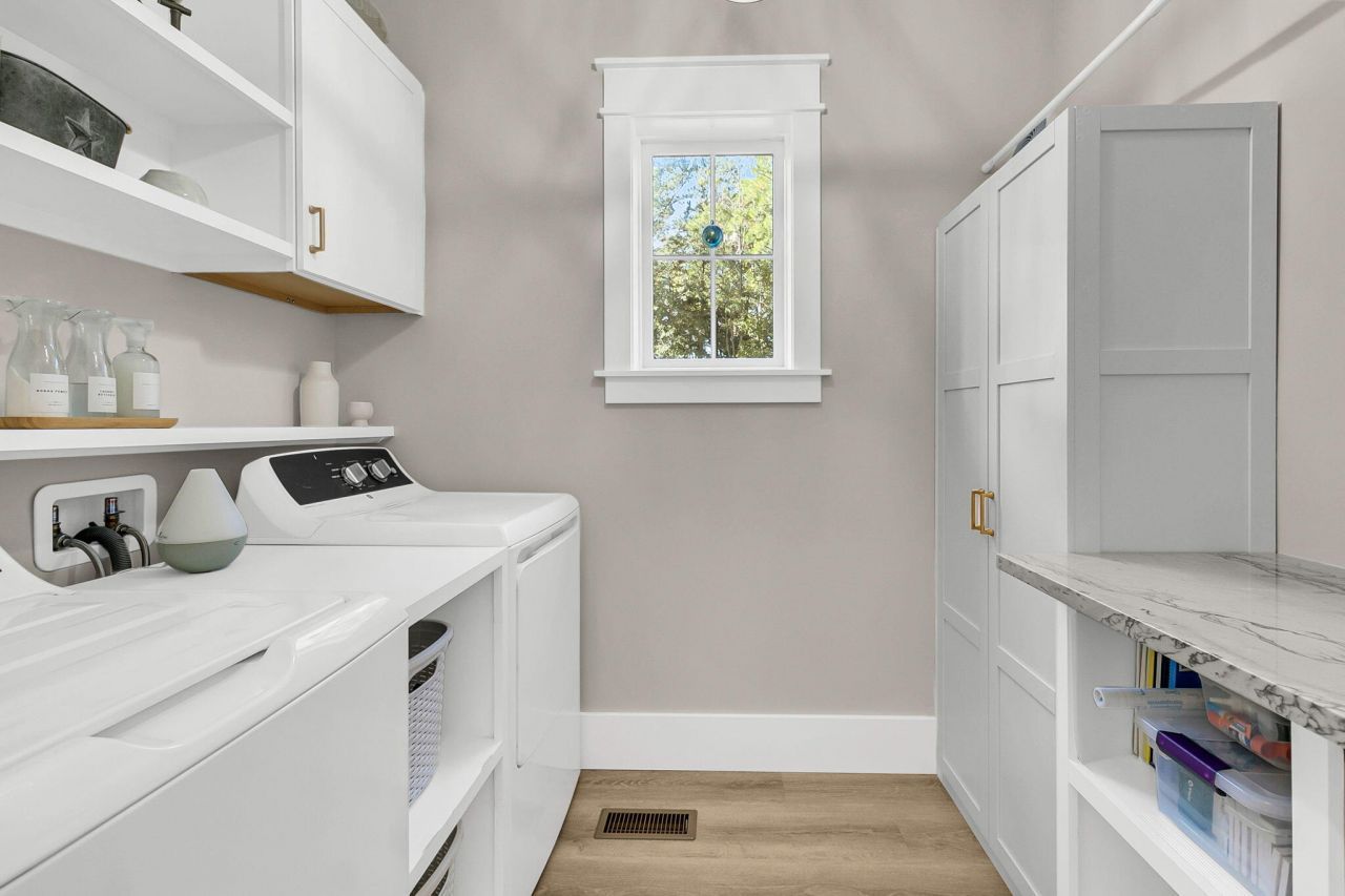 368 Mercantile Road Photo 36