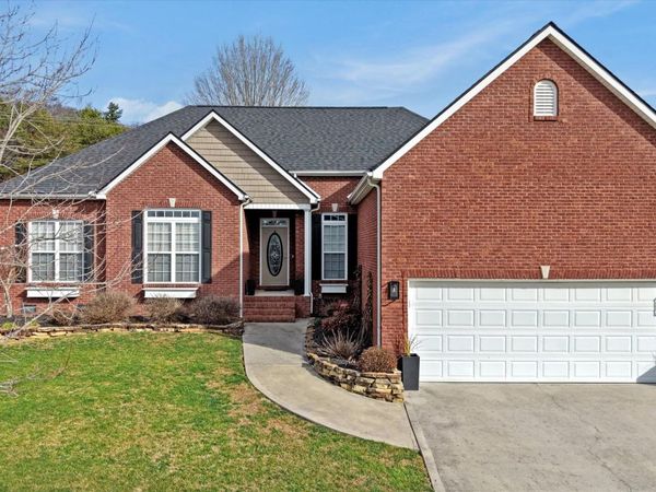1343 Paxton Drive, Knoxville, TN 37918