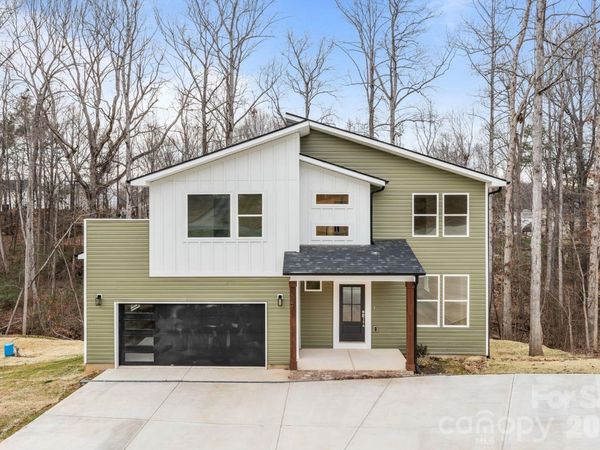 141 Wood Acre Drive, Mooresville, NC 28115