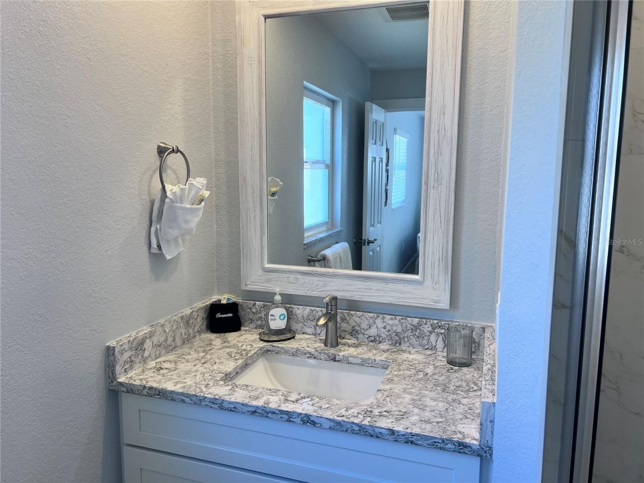 6154 Midnight Pass Road, Unit A11, Sarasota, FL 34242 Photo