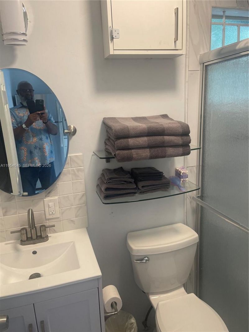 Please Call For Address, Miami, FL 33179 Photo